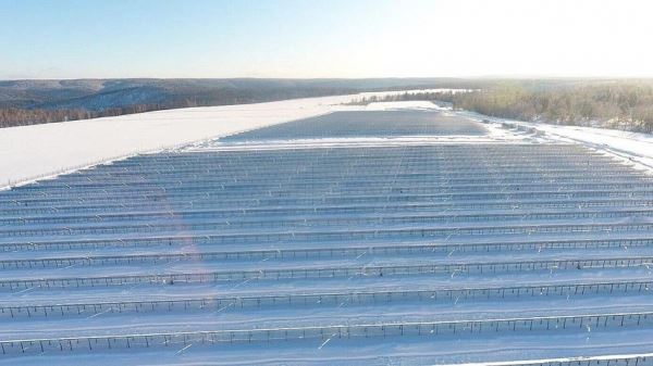 «Хевел» построила крупнейшую в России солнечную электростанцию с накопителем энергии